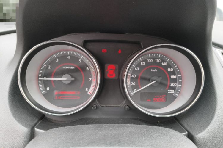 Used Bestune B50 2013 1.6L manual luxury version
