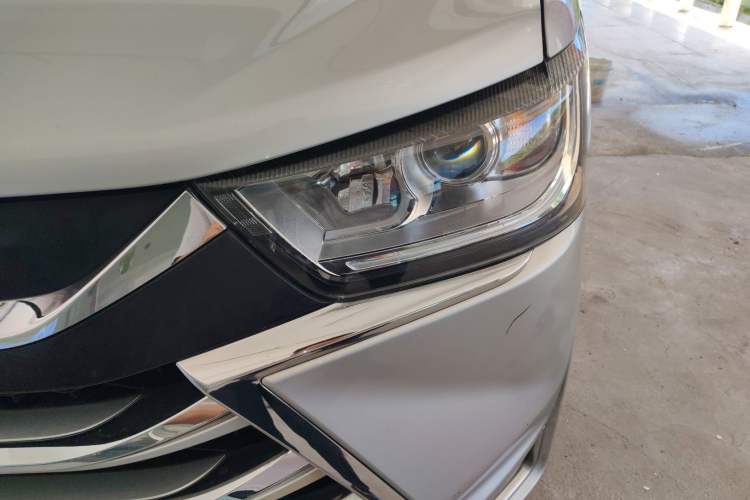 Used JAC Refine M4 2021 2.0L Manual Commercial Edition