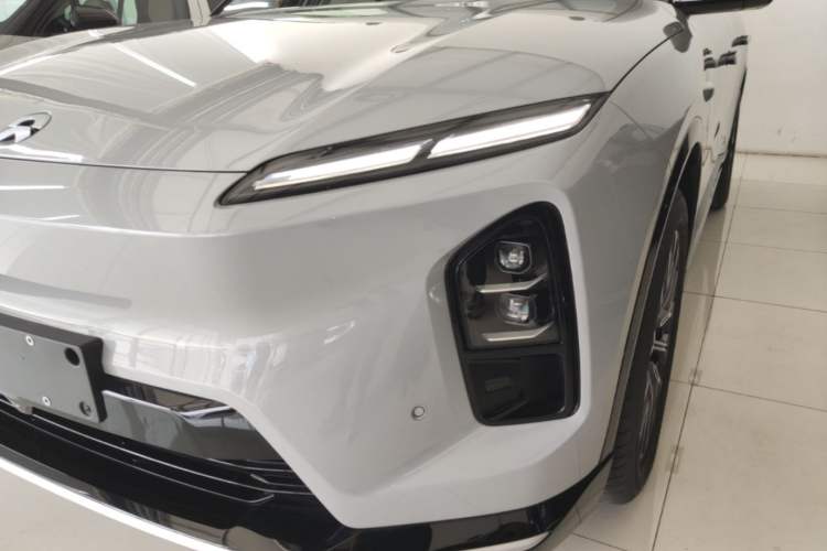 Used Nio ES6 2025 75 kWh Left Front Headlight