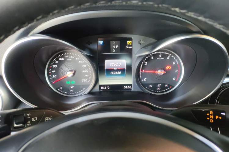 Used Mercedes-Benz GLC 2018 GLC 260 4MATIC Dynamic Edition Instrument Cluster