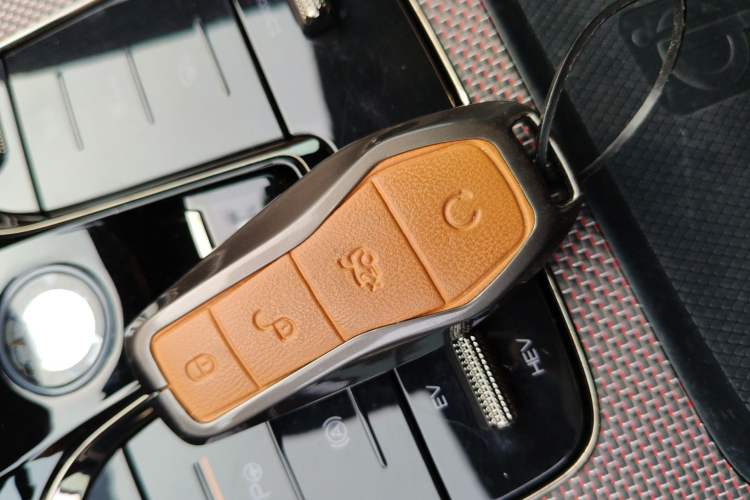 Used BYD Han 2022 DM-p 202km Four-Wheel Drive Flagship Model