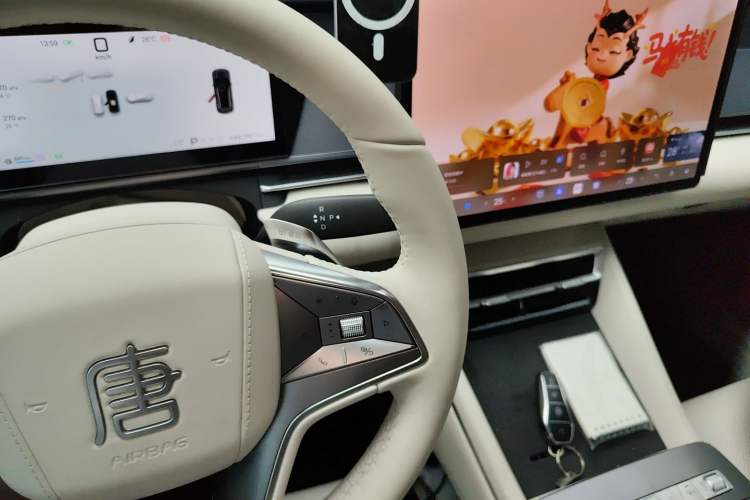 Used BYD Tang L 2025 DM 175KM Drone Player Edition Gear Lever