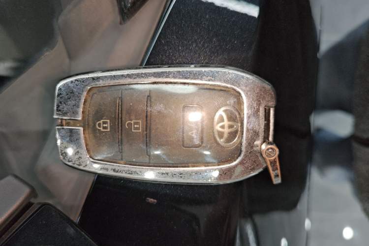 Used Toyota FAW bZ4X 2022 Two-Wheel-Drive Elite JOY Edition