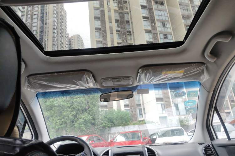 Used JAC Refine S3 2015 1.5L Manual Luxury Smart Deluxe Edition