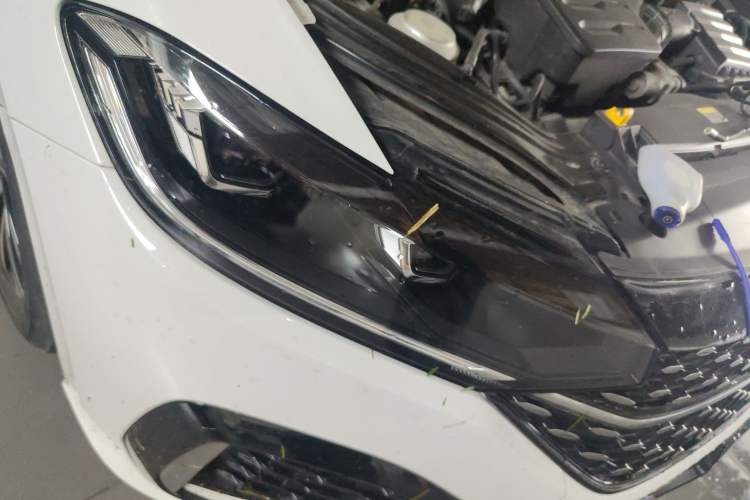 Used Volkswagen Lavida 2023 1.5L Automatic Starry Sky 5 Million Edition Right Front Headlight