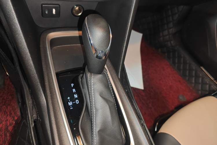 Used Chevrolet Monza 2020 320 Automatic Enjoyment Edition