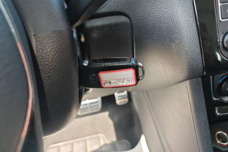 Used Volkswagen Polo 2014 1.4L Automatic Luxury Edition Vehicle Key