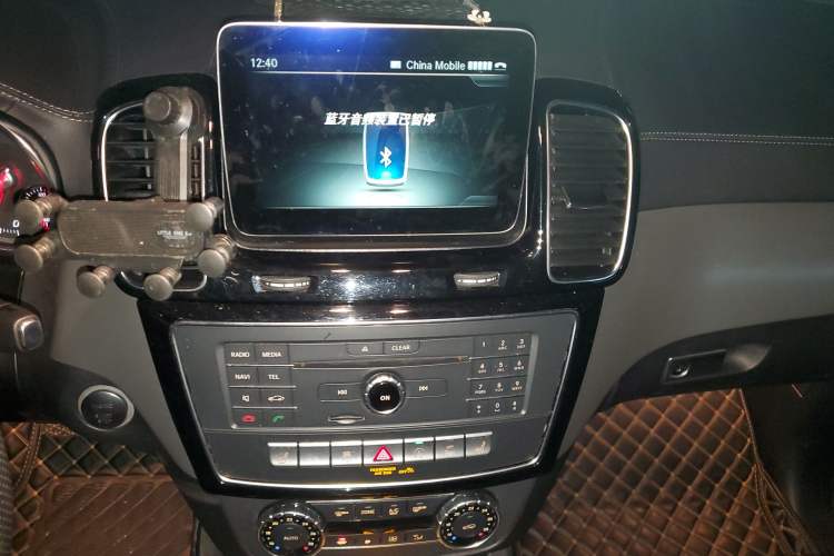 Used Mercedes-Benz GLE Coupe 2015 GLE 320 4MATIC Coupe SUV Audio And AC Panel