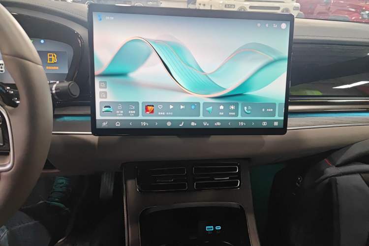 Used BYD Han 2025 DM-i Intelligent Driving Edition 125KM LiDAR Flagship Model