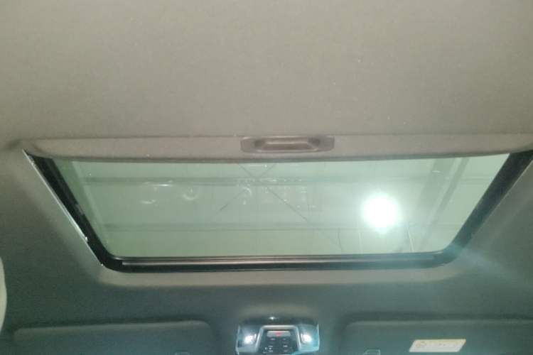 Used 212 T01 2025 2.0T Changfeng
