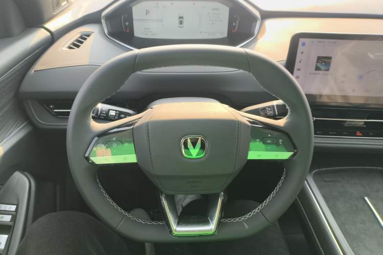 Used Changan CS55PLUS PHEV 2025 Smart New Blue Whale 125km Battleship Edition
