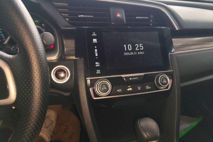 Used Honda Civic 2019 220TURBO CVT Dynamic Edition China VI Audio And AC Panel