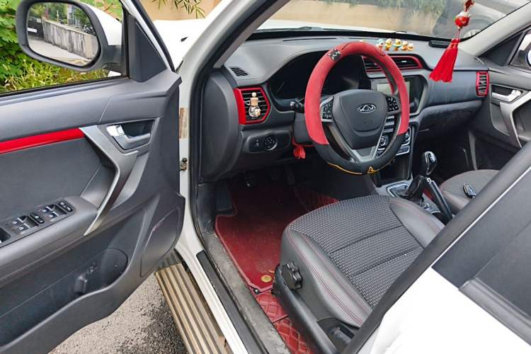 Ojetý Chery Tiggo 3 2016 1.6L Manual ZhiShang Edition