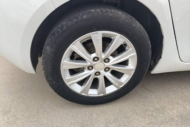 Used Peugeot 308S 2015 1.2T Automatic Jingchi Edition Right Rear Wheel Hub