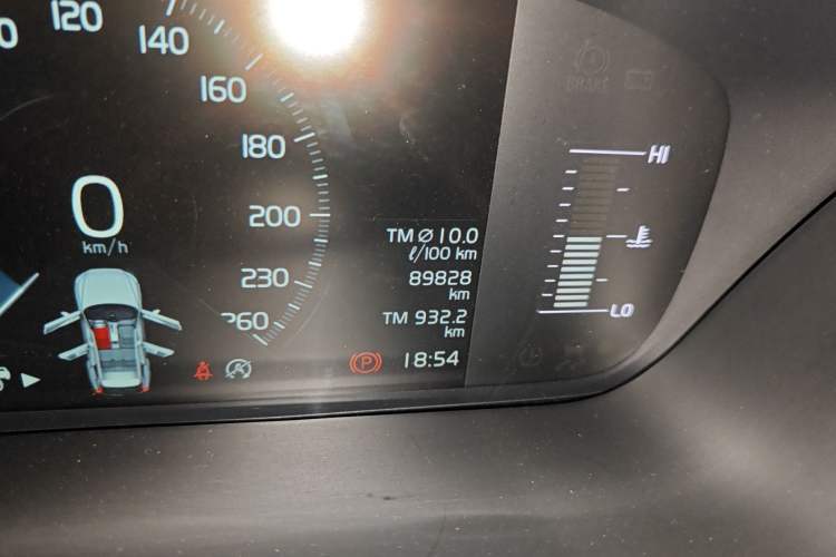 Used Volvo XC60 2019 T5 4x4 Smart Edition China VI Standard Odometer Close Up