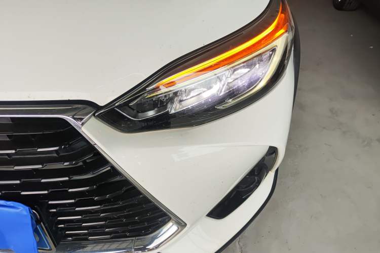 Used Toyota YARiS L Zhi Xuan 2021 X-Trail 1.5L CVT Leading Edition Left Front Headlight