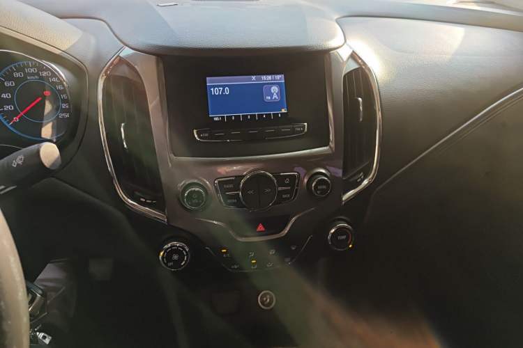 Used Chevrolet Cruze 2015 1.4T Manual Elite Edition
