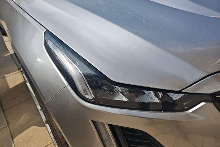 Used Cadillac CT5 2021 Revised 28T Luxury Version Right Front Headlight