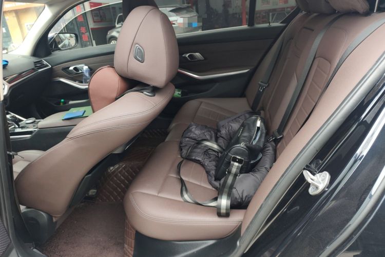 Used BMW 3 Series 2021 Second Facelift 320Li M Sport Package
