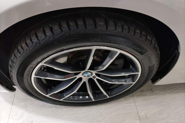 Used BMW 5 Series 2022 Second Facelift 525Li M Sport Package