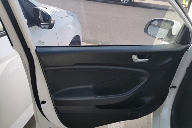 Used Hyundai Verna (older generation) 2020 1.4L Manual GL Refreshed Edition