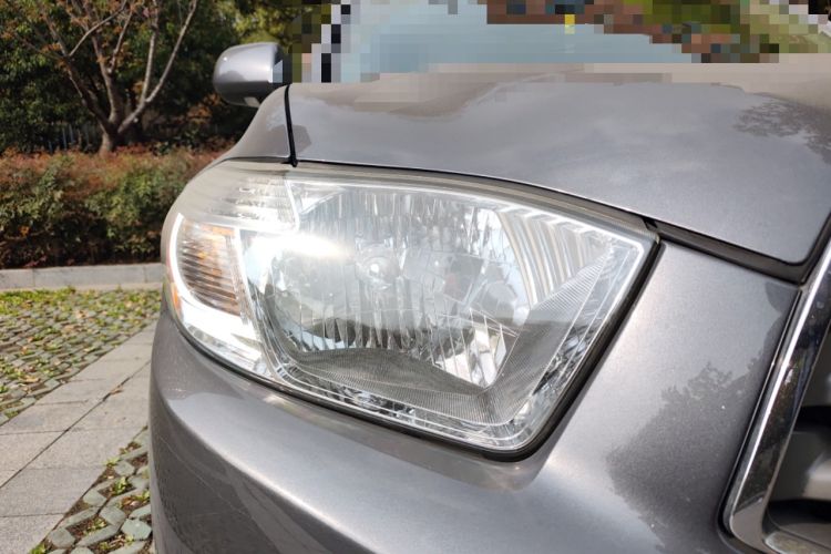 Used Toyota Highlander 2009 2.7L Two-Wheel Drive 7-Seater Supreme Edition Right Front Headlight