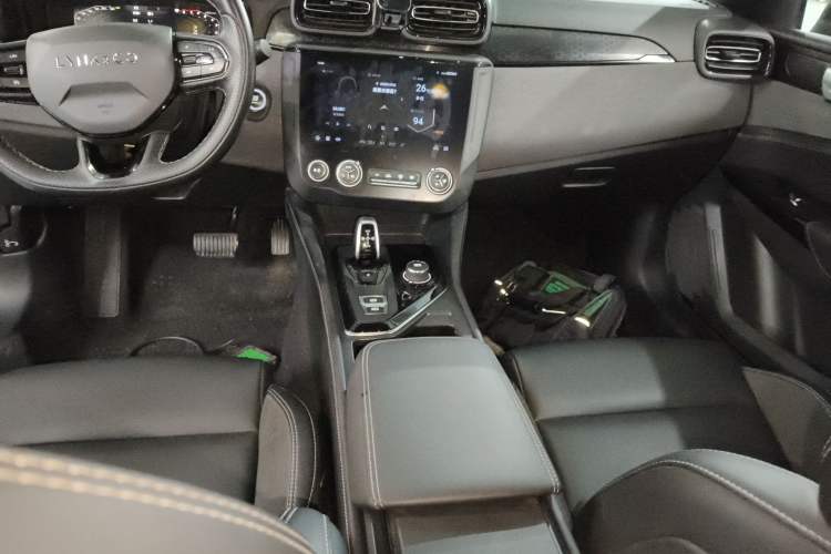 Used Lynk & Co 03 2022 2.0TD DCT GenioPlus