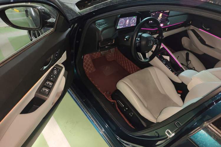 Used Honda Inspire New Energy 2023 ePHEV Smart Edition Driver Seat