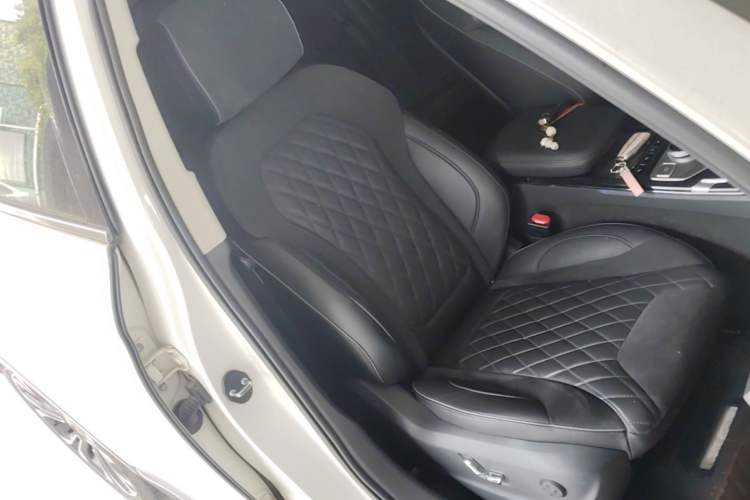 Used Hongqi HS5 2019 2.0T Smart Connect Flagship All-Wheel-Drive Version