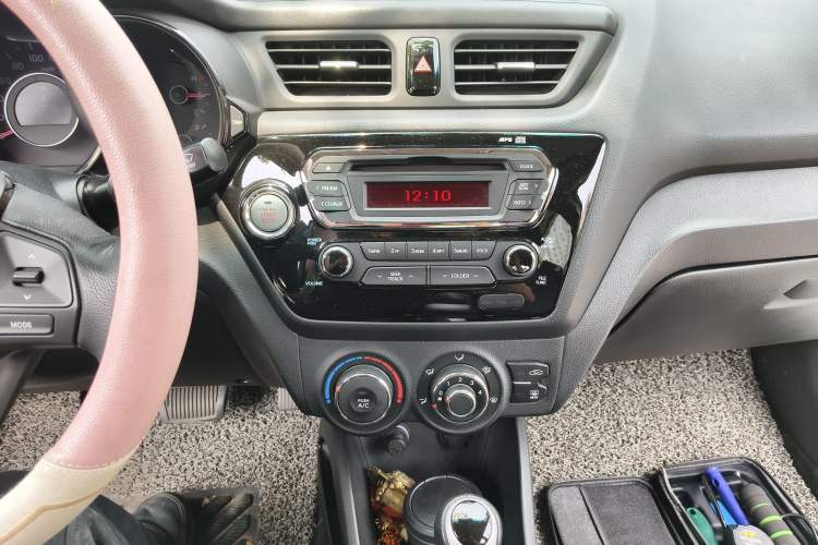 Used Kia K2 2012 Sedan 1.6L Automatic Transmission Premium Commemorative Edition
