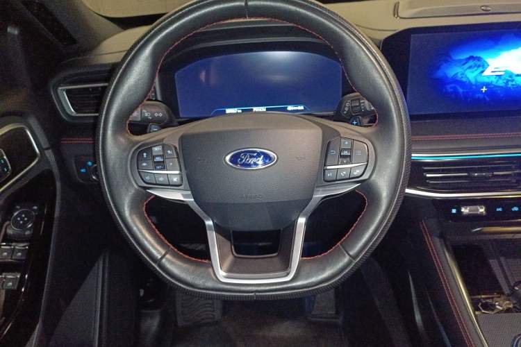 Used Ford Explorer 2023 EcoBoost 285 4x4 ST-LINE 6-Seater
