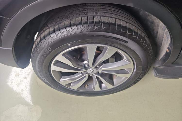 Used Geely Auto Emgrand X7 Sport 2016 2.0L Manual Smart Connect Version