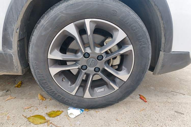 Used Geely Auto Vision X3 2019 Upgraded Model 1.5L CVT Elite Version