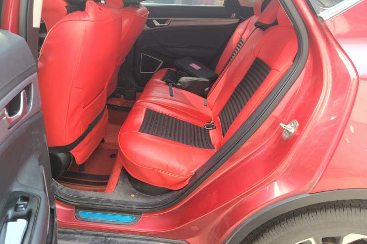 Used Geely Auto Emgrand GS 2018 Lingchao Edition 1.4T Automatic LingShang Smart Connectivity Model