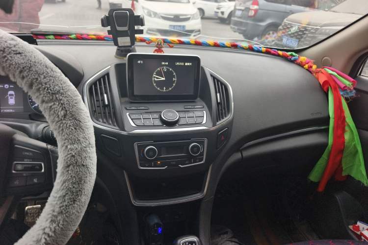 Used Dongfeng Aeolus AX5 2017 1.4T Manual Qushang Model