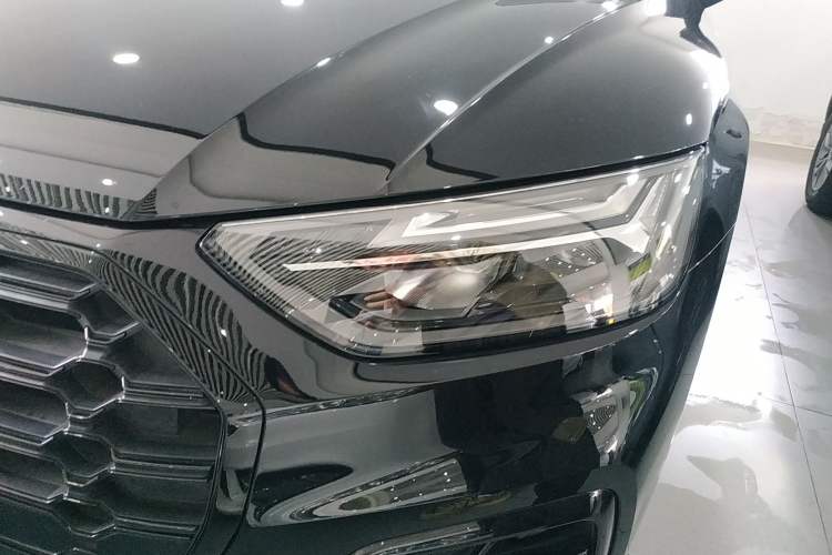 Used Audi Q5L 2022 40T Fashionable and Dynamic Model