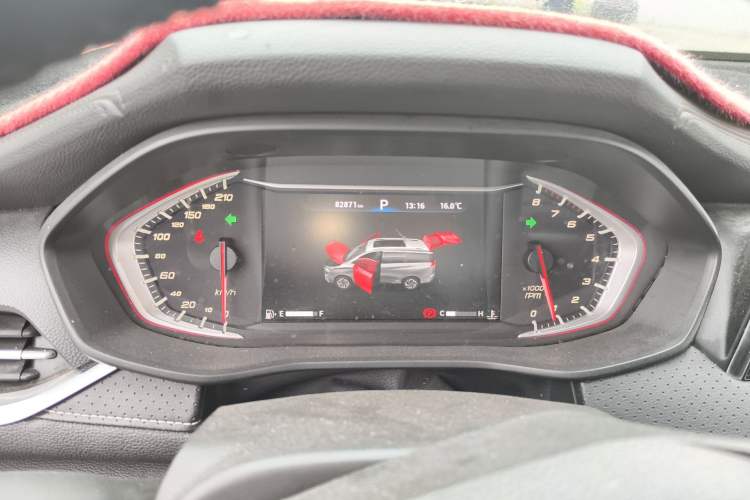 Used SAIC MAXUS G50 2020 1.5T Automatic Luxury Edition Odometer Close Up