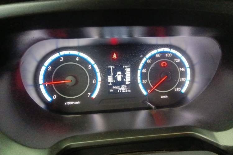 Used CHANGAN KAICHENG Ounuo S 2023 1.5L Deluxe Edition Dual-Steaming Air-Conditioned Passenger Van JL473QG 7 Seats Instrument Cluster