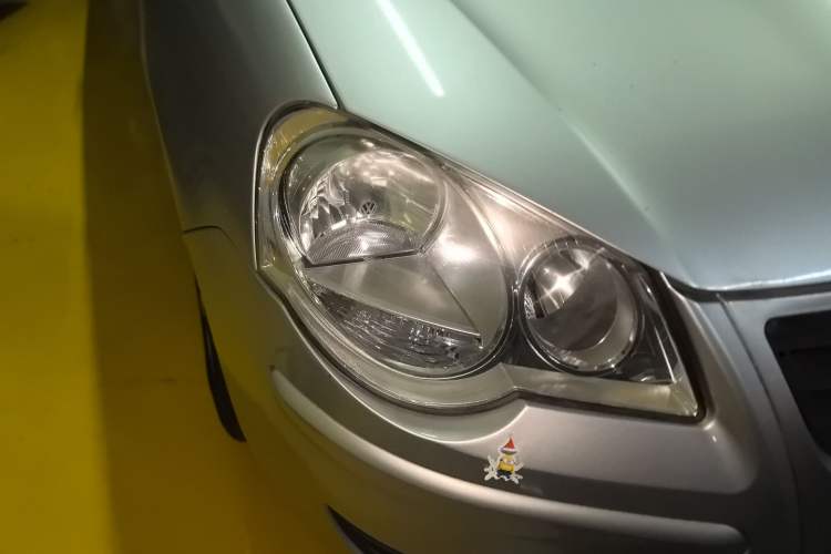 Used Volkswagen Polo 2009 Kica 1.4L Manual Fashion Edition
