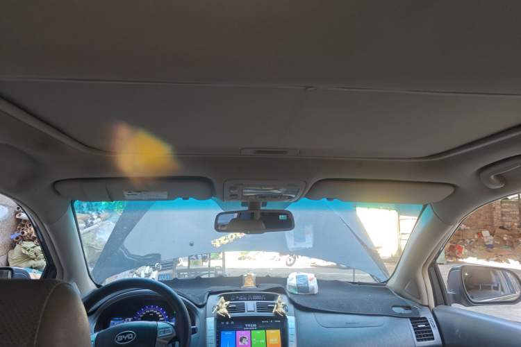 Used BYD S6 2011 2.4L Automatic Luxury Edition