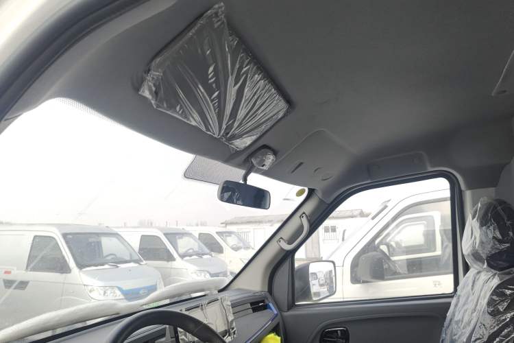 Used Dongfeng Yufeng EM27 2024 EM27L BYD CATL 41.86 kWh Headliner