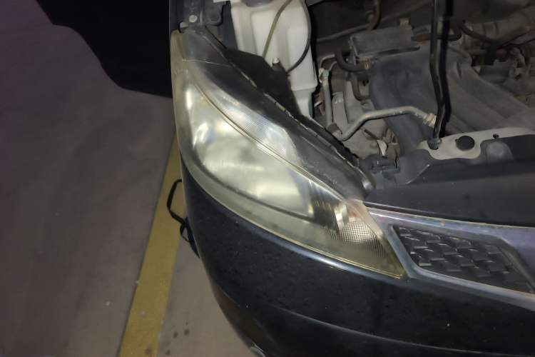 Used Nissan NV200 2014 1.6L CVT Zunya Model China IV Standard