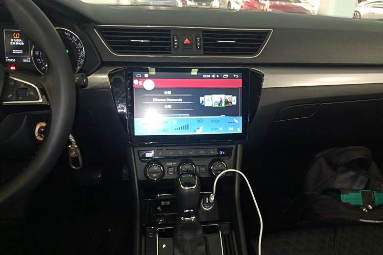 Used Skoda Superb 2016 TSI330 DSG Innovation Edition Audio And AC Panel