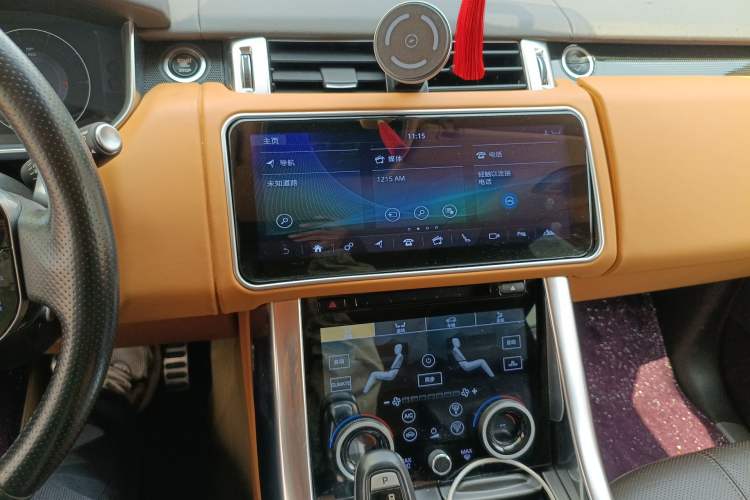 Used Land Rover Range Sport 2016 3.0 SC V6 HSE DYNAMIC Audio And AC Panel