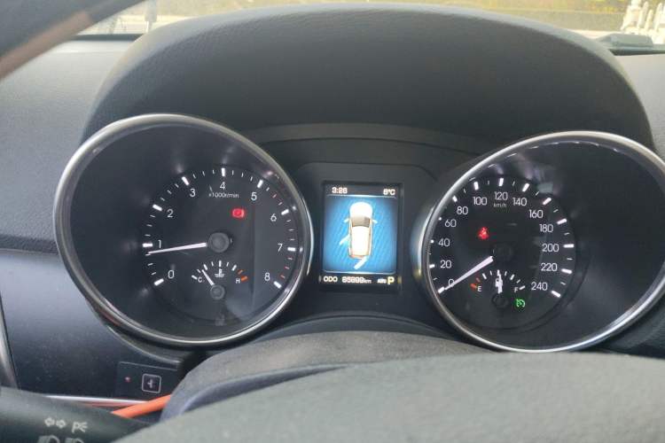 Used Haval H9 2016 2.0T Four-Wheel Drive Luxury 7-Seater
