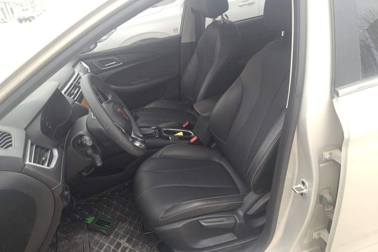 Used Roewe i5 2020 1.5L Automatic 4G Connect Luxury Flagship Edition