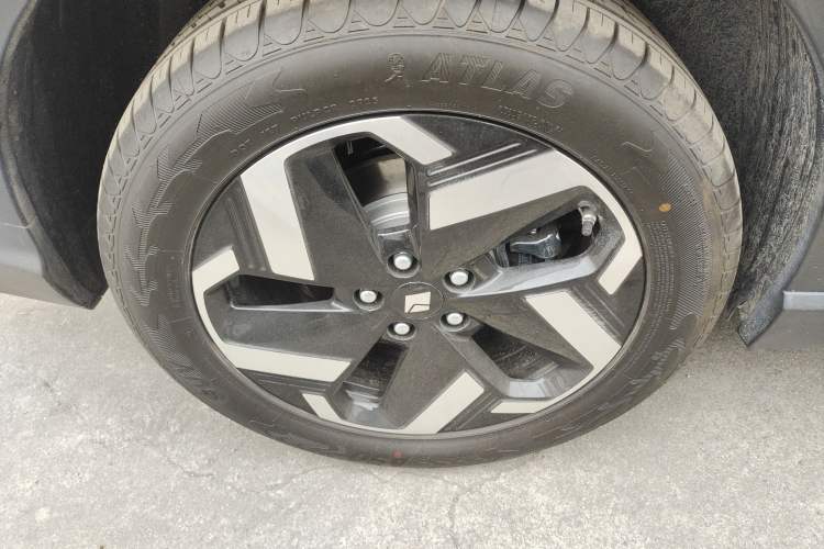 Used Baojun Yunhai 2025 Model 500km Pure Electric Travel Edition