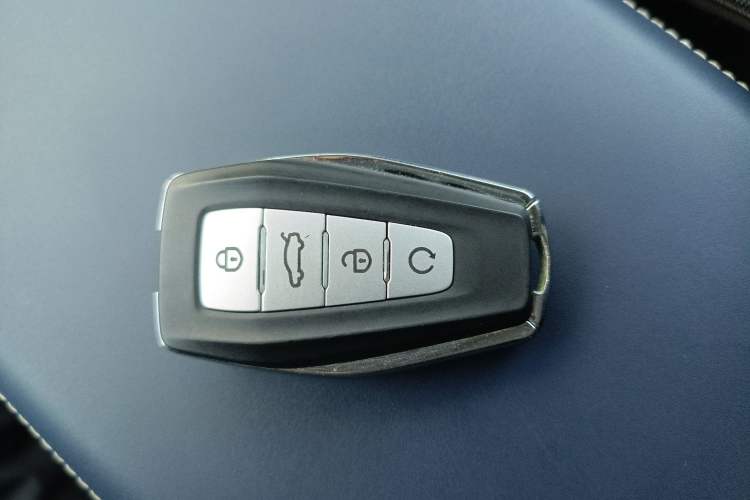 Used Geely Auto Monjaro L 2022 1.5T Thunder Hi·F Plug-in Hybrid Super Rui
