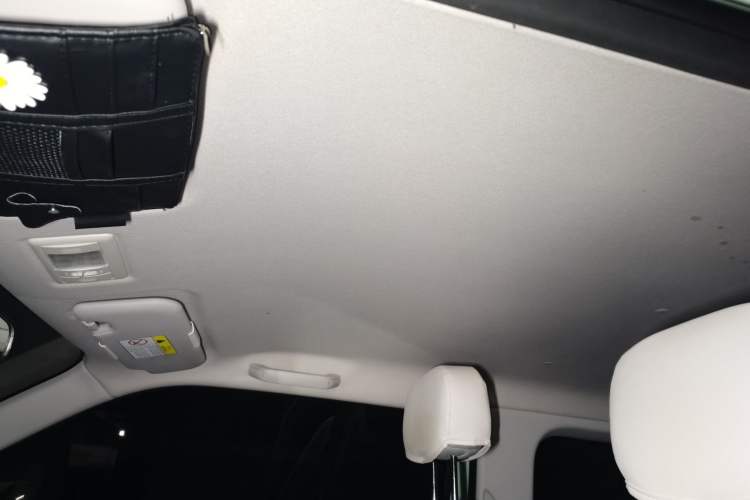 Used CHANGAN NEVO Lumin 2022 210km Sweet Edition Headliner