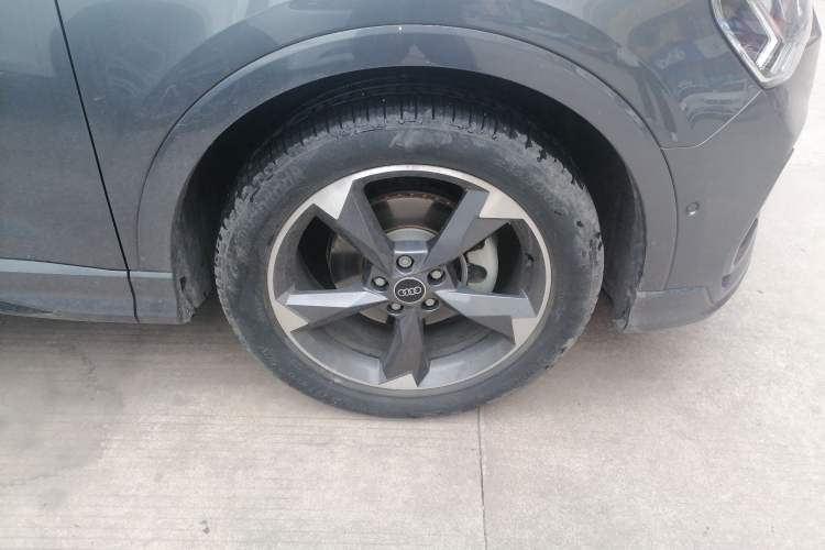 Used Audi Q3 2024 35 TFSI Fashion Dynamic Edition
